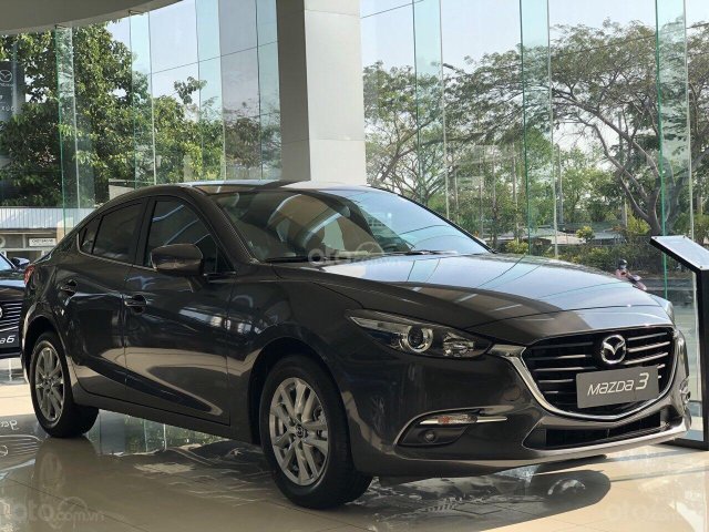 Bán ô tô Mazda 3 1.5L Deluxe đời 2020, màu đen, nhập khẩu nguyên chiếc0