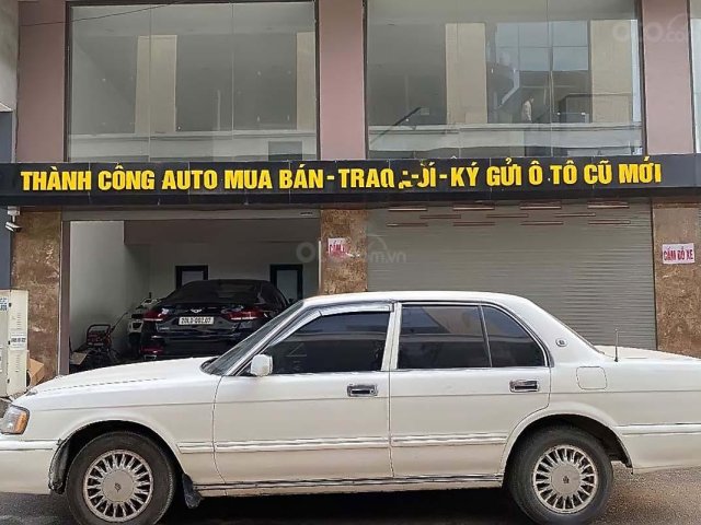 Bán ô tô Toyota Crown 3.0 đời 1995, màu trắng, nhập khẩu nguyên chiếc như mới, giá 78tr0