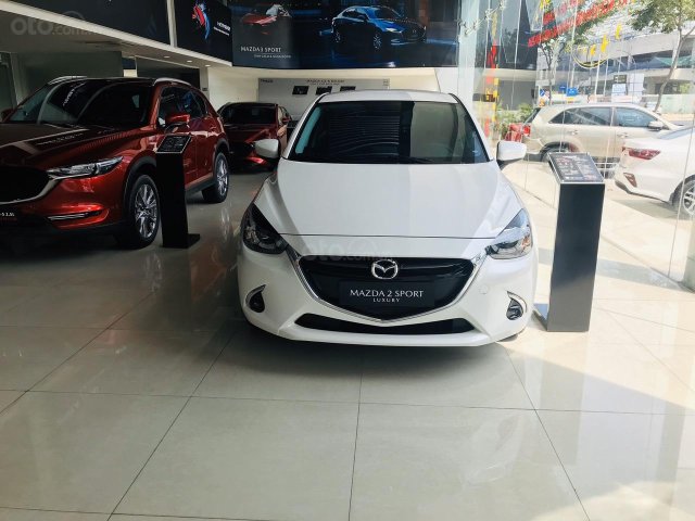 Ưu đãi tới 40tr tiền mặt và 5 triệu phụ kiện khi mua Mazda 2 tại Thảo Điền0