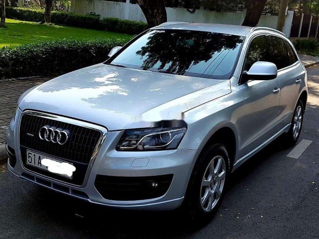 Cần bán xe Audi Q5 sản xuất 2012, xe nhập0