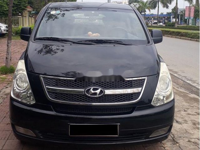 Bán Hyundai Starex Van 2007, màu đen, 6 chỗ 800 kg, máy dầu