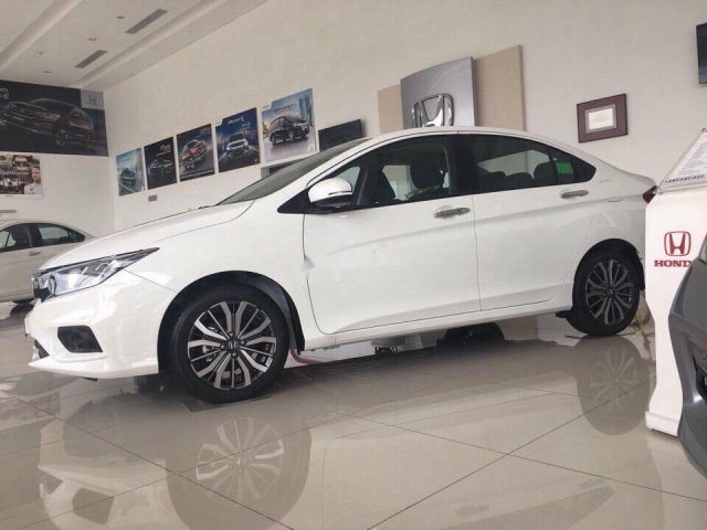 Bán xe Honda City đời 2019, màu trắng0