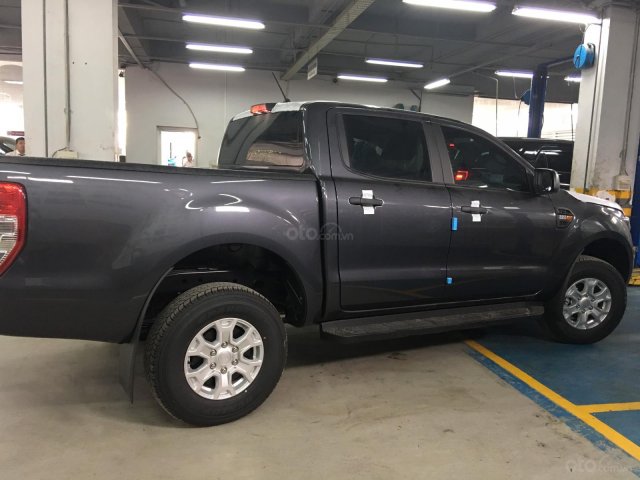 Ford Ranger XLS hoàn toàn mới. Giảm giá cực sốc - Gọi ngay 0865660630 để được tư vấn