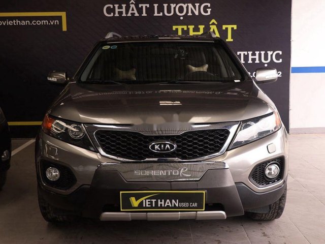 Cần bán gấp Kia Sorento 2.4AT 4WD 2010, nhập khẩu