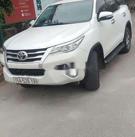 Bán Toyota Fortuner sản xuất năm 2017, màu trắng, xe nhập số sàn