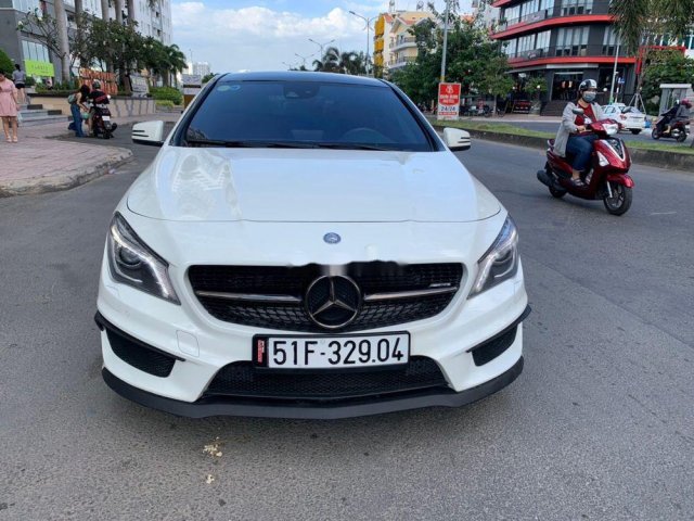 Bán ô tô Mercedes CLA45 đời 2015, màu trắng, xe nhập chính chủ0