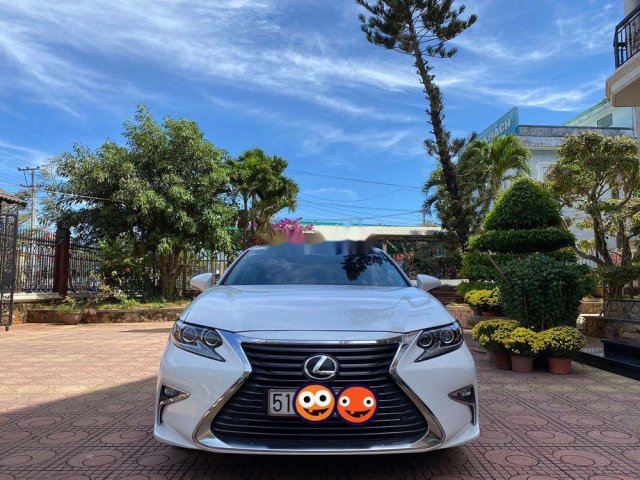 Bán Lexus ES250 đời 2017, odo 40k km