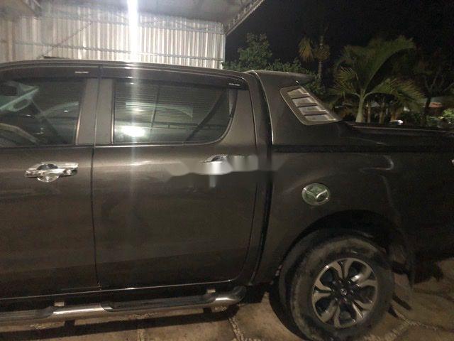 Cần bán Mazda BT 50 đời 2018, màu xám, nhập khẩu ít sử dụng, giá chỉ 600 triệu