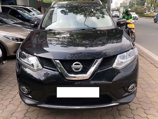 Bán Nissan X trail sản xuất năm 2017, màu đen chính chủ