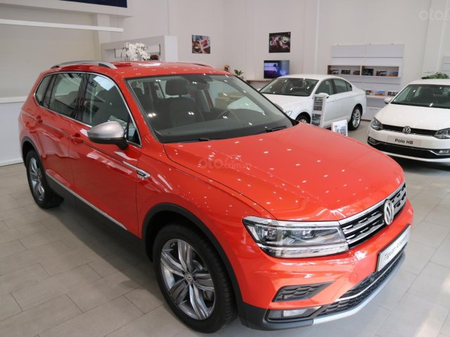 (VW Sài Gòn) Tiguan Highline màu cam giao ngay, hỗ trợ 100% trước bạ trong tháng 020