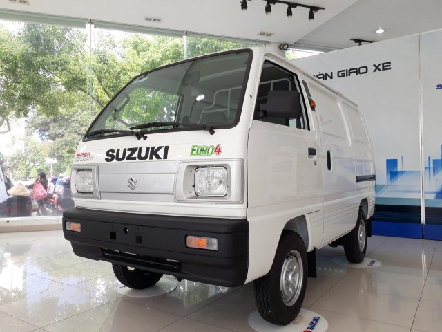 Xe tải Suzuki Blind Van 2020 chạy giờ cao điểm, giá ưu đãi 50% thuế trước bạ0