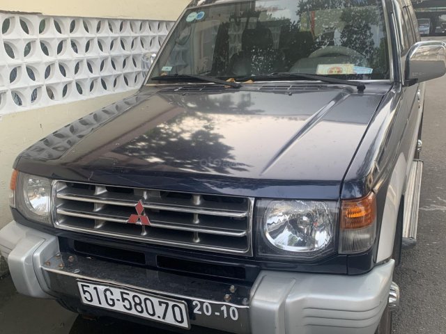 Cần bán gấp Mitsubishi Pajero đăng ký 2007, màu xanh lam mới 95%, giá tốt 255 triệu đồng0