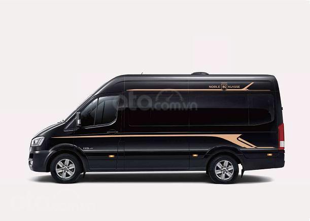 Noble Klasse Limousine Solati 10 chỗ0