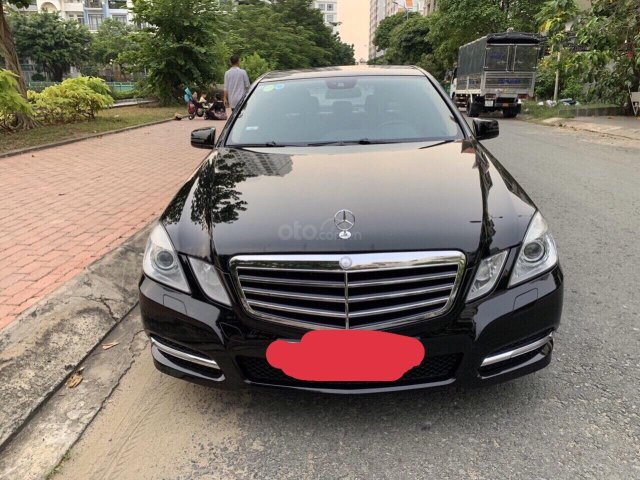 Mercedes Benz E250 2011, số tự động, hàng zin, bán gấp0