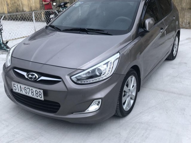 Hyundai Accent nhập Hàn Quốc, biển số siêu vip 67.8880