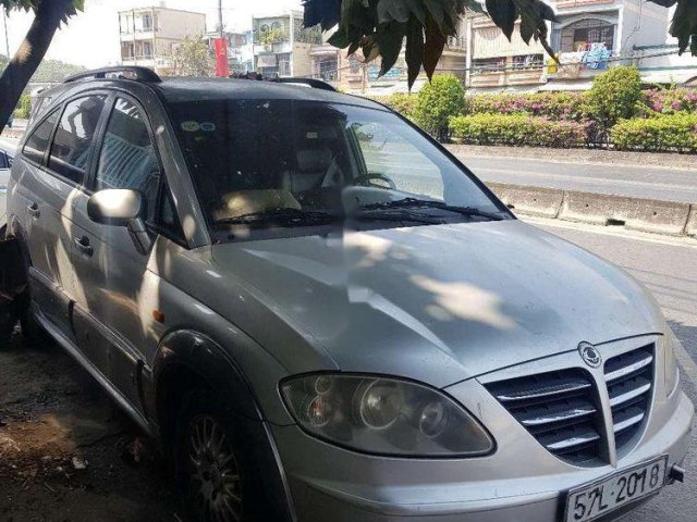 Cần bán Ssangyong Stavic sản xuất năm 2007, xe nhập