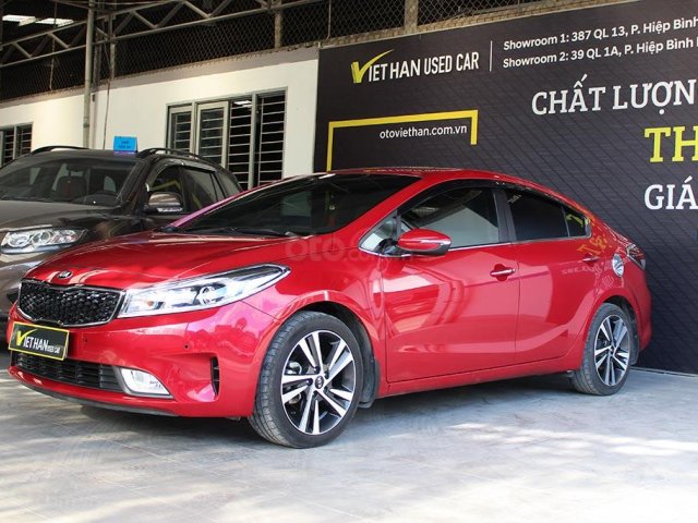 Kia Cerato 1.6AT 2018, màu đỏ siêu ngầu0