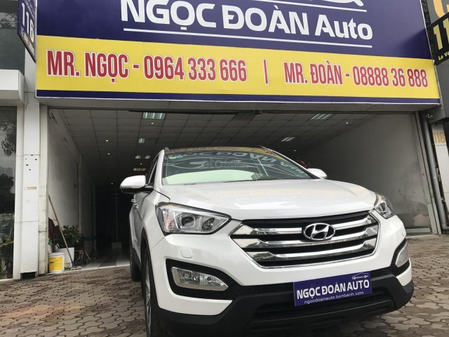 Hyundai Santafe CRDi, 2.2L 4 WD, sx 2015, máy dầu, màu trắng