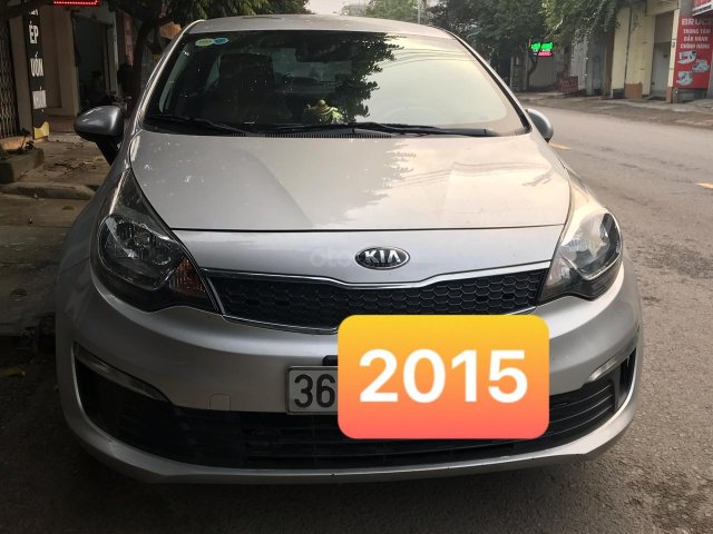 Bán Kia Rio sản xuất năm 2015, màu bạc, xe nhập số sàn, giá 355tr