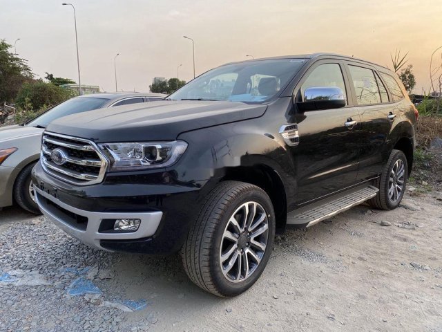 Cần bán xe Ford Everest đời 2020, màu đen, nhập khẩu nguyên chiếc  0