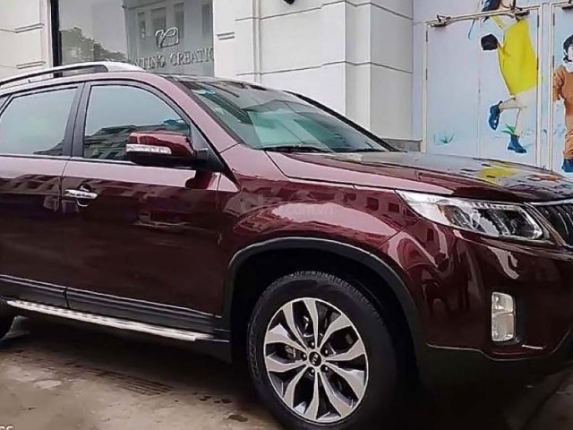 Cần bán Kia Sorento đời 2017, màu đỏ xe gia đình, giá chỉ 788 triệu