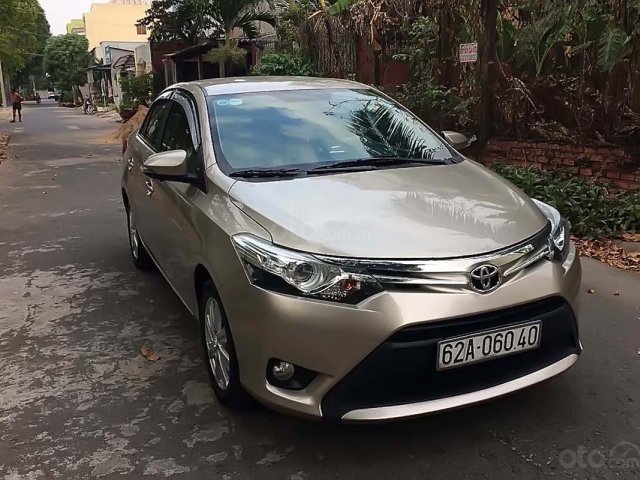 Bán xe Toyota Vios 2016, màu xám giá cạnh tranh0