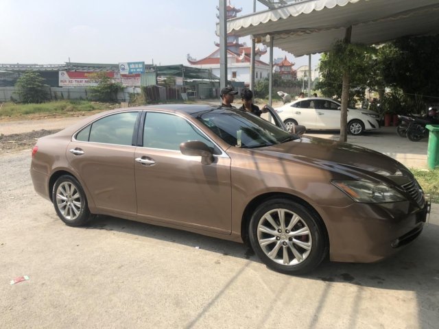 Bán Lexus ES 350 màu đen zin từ đầu rất bền nội thất kem0