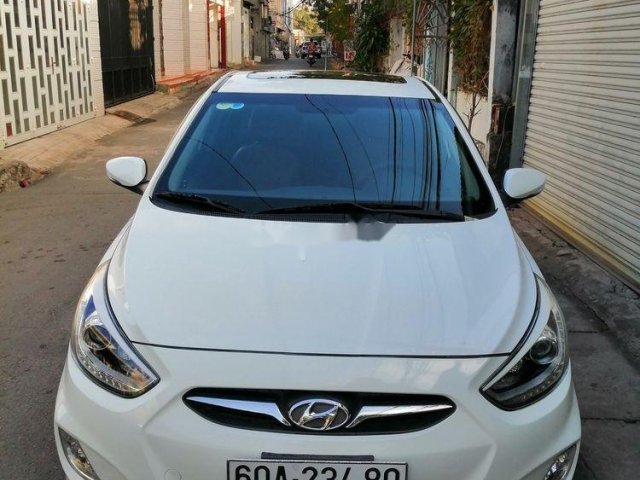 Cần bán lại xe Hyundai Accent năm sản xuất 2013, màu trắng, xe nhập0