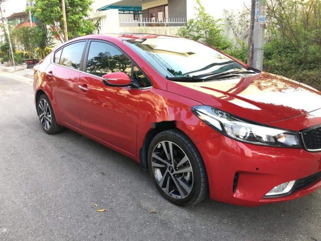 Bán Kia Cerato 2018, màu đỏ như mới0