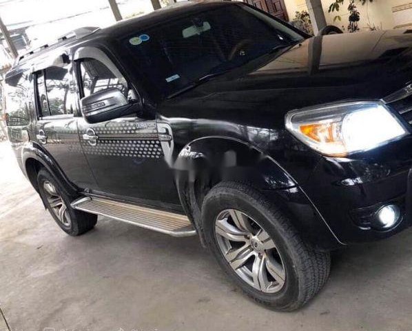 Cần bán lại xe Ford Everest AT năm 2009, màu đen0