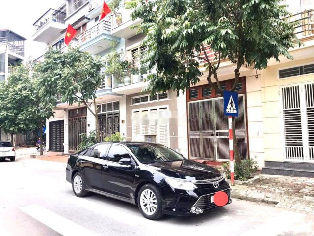 Bán xe cũ Toyota Camry đời 2017, nhập khẩu0