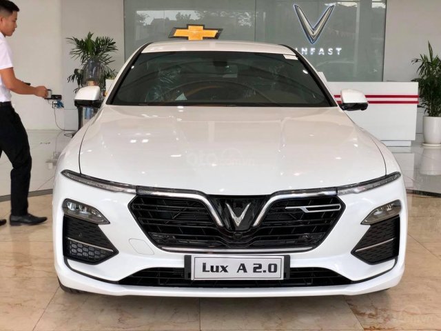 Vinfast Thăng Long-xe LUX A 2.0 trả góp 0% và nhiều ưu đãi hấp dẫn LH: 0972.881.6660