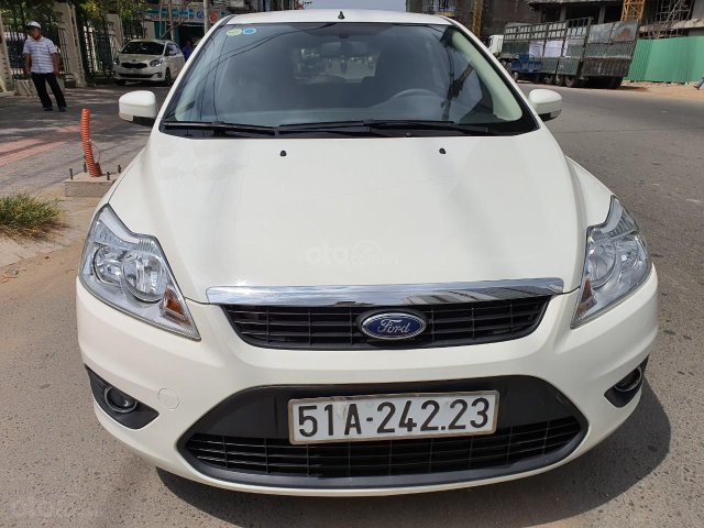 Bán Ford Focus 1.8 AT đời 2011, giá 328tr, liên hệ Phong