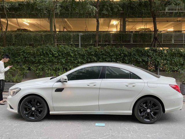 Bán gấp xe Mercedes CLA 200 đời 20150