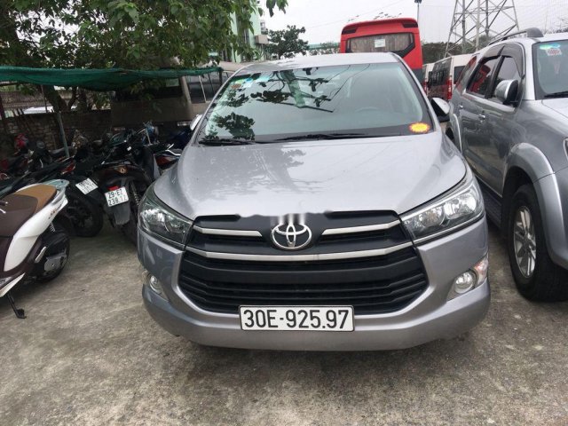 Bán xe Toyota Innova đời 2017, giá chỉ 620 triệu