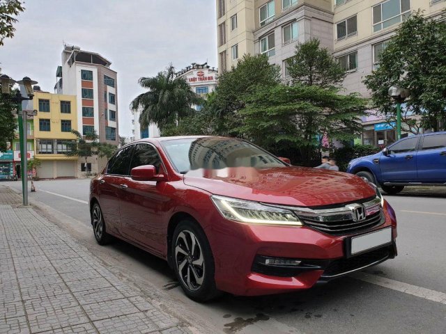 Bán ô tô Honda Accord AT đời 2017, nhập khẩu nguyên chiếc chính chủ