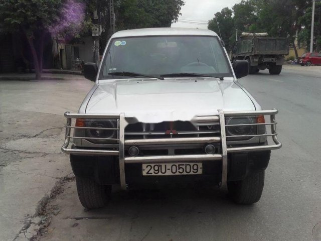 Bán Mitsubishi Pajero 2003, màu bạc, giá tốt