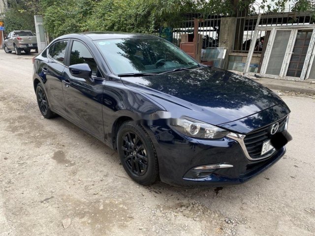 Cần bán gấp Mazda 3 2018, giá chỉ 645 triệu0