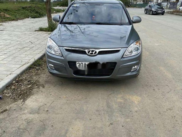 Cần bán gấp Hyundai i30 AT 2009, nhập khẩu nguyên chiếc