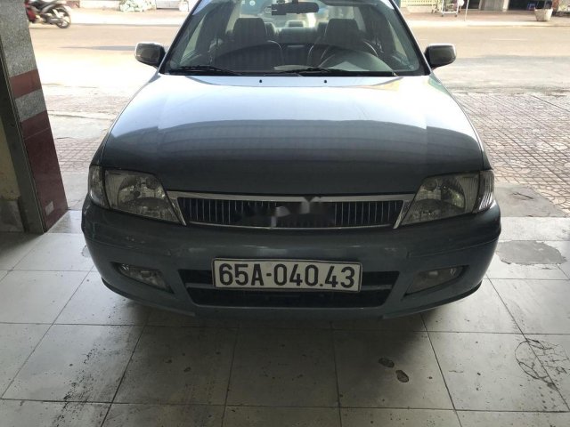 Bán Ford Laser đời 2001, màu bạc số sàn