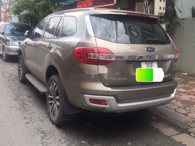 Bán Ford Everest AT sản xuất 2019 như mới giá cạnh tranh