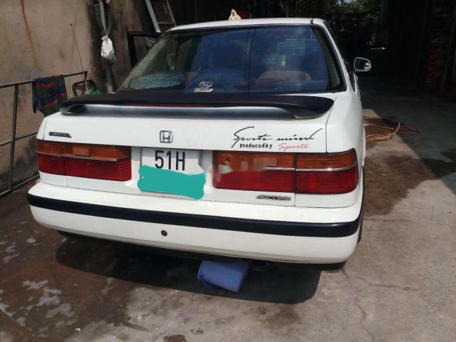 Cần bán gấp Honda Accord đời 1992, màu trắng, nhập khẩu nguyên chiếc, 79 triệu0