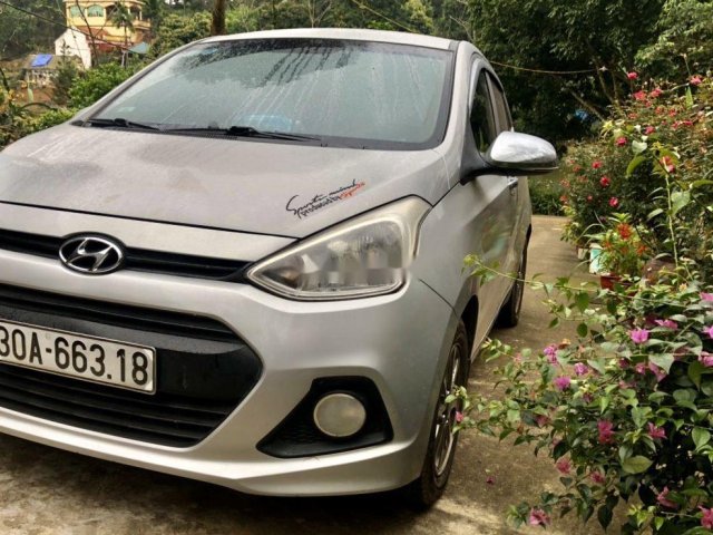 Bán xe Hyundai Grand i10 năm sản xuất 2016, màu bạc, nhập khẩu nguyên chiếc