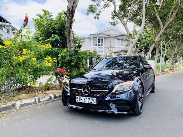 Bán xe Mercedes-Benz C300 2019 siêu lướt0