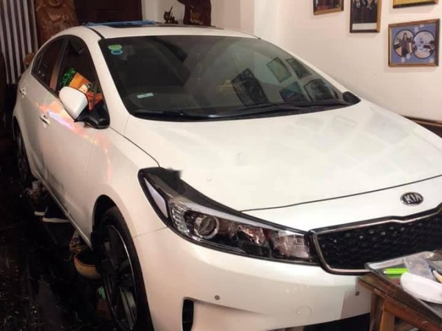 Bán Kia Cerato đời 2017, xe chính chủ , nguyên con không một vết trầy0