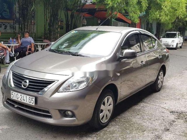 Cần bán Nissan Sunny sản xuất năm 2017, xem xe thích ngay0