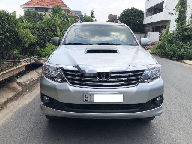 Bán ô tô Toyota Fortuner 2.5 G MT sản xuất năm 2014, màu bạc xe gia đình0