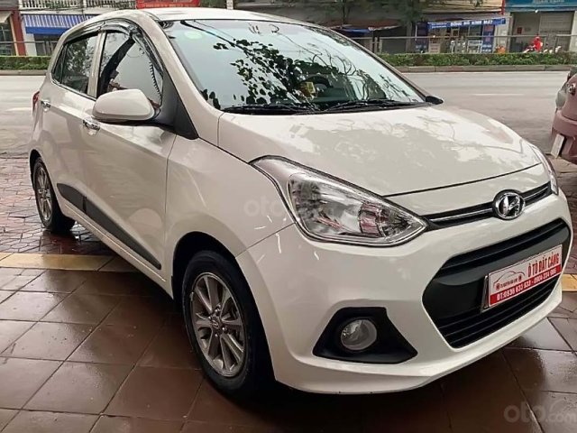 Bán Hyundai Grand i10 1.2AT đời 2015, màu trắng, nhập khẩu