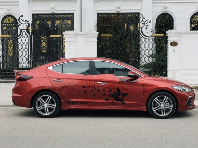 Bán xe Hyundai Elantra Sport đời 2019, màu cam