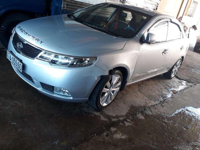 Cần bán Kia Forte sản xuất 2011, màu bạc, nhập khẩu